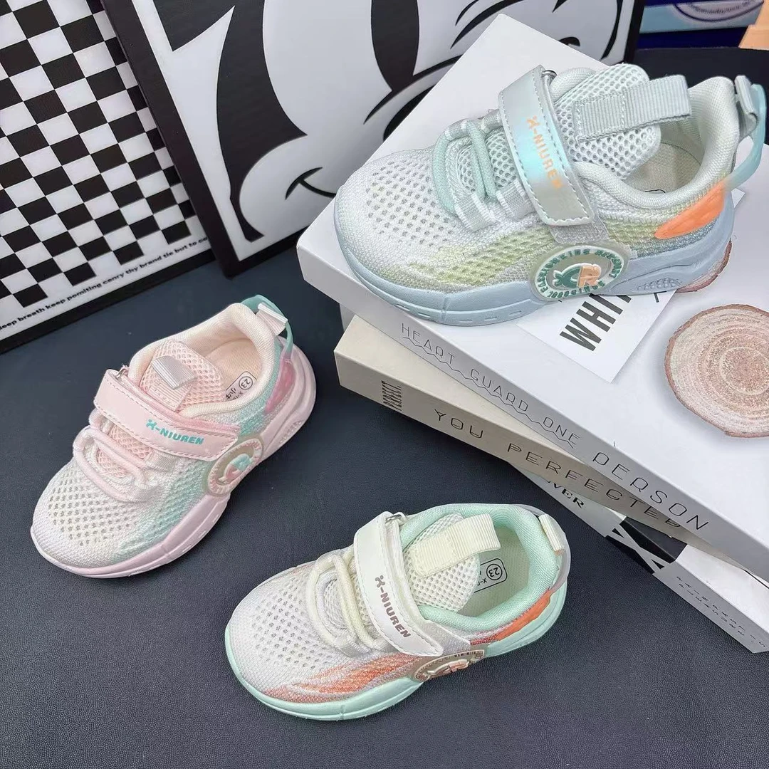 800-899网鞋中性宝宝透气气垫夏季女童运动鞋男镂空女宝女网面