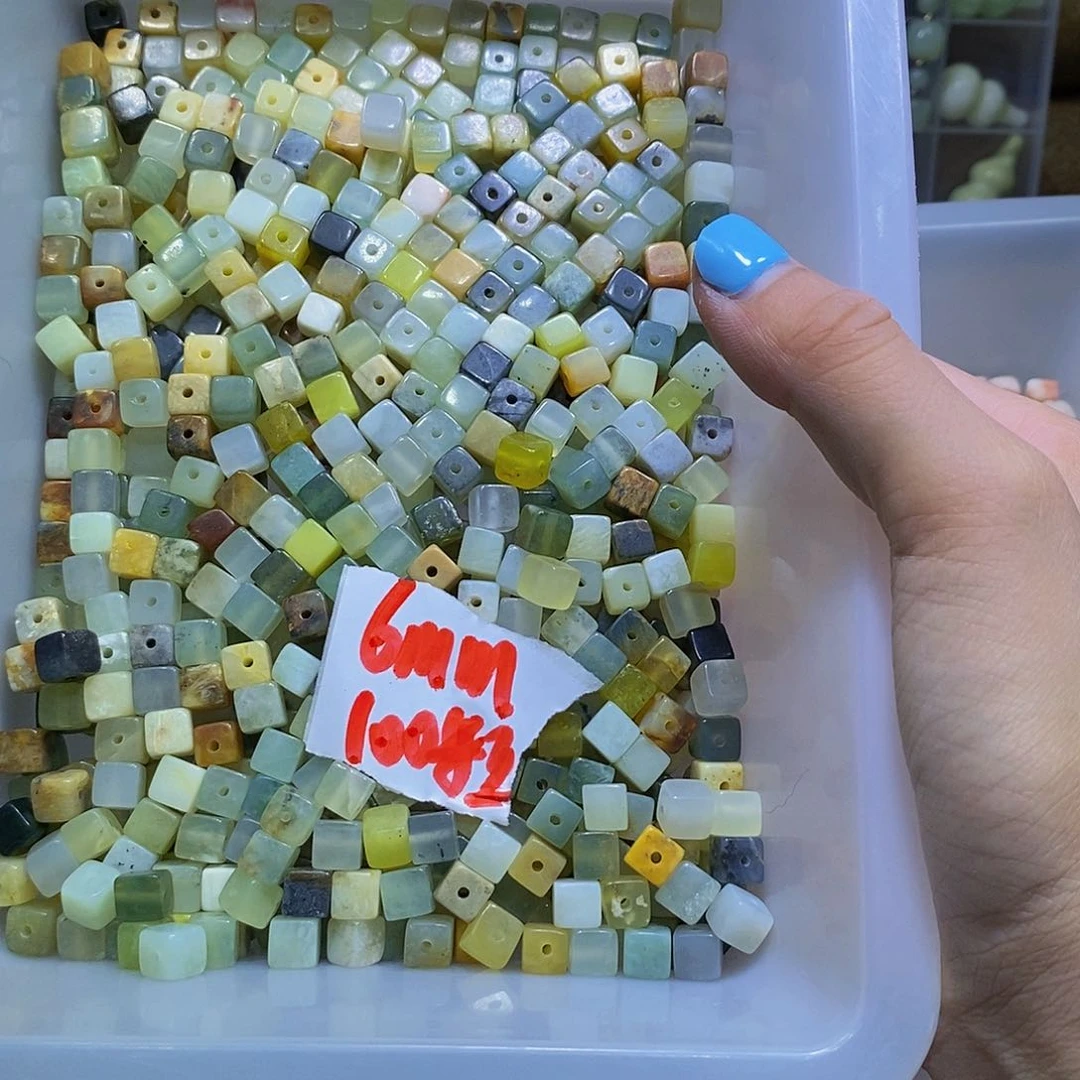 蛇纹石玉未镶嵌其他160