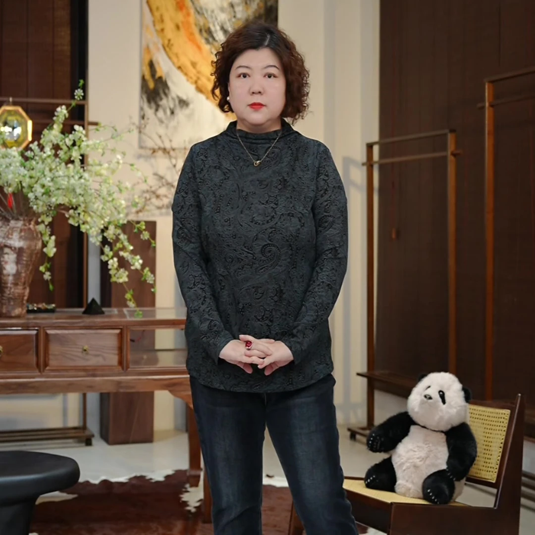 金雀绫【暗夜腰果】时尚复古设计感半高领加宽加大衬衫SZA3ST718