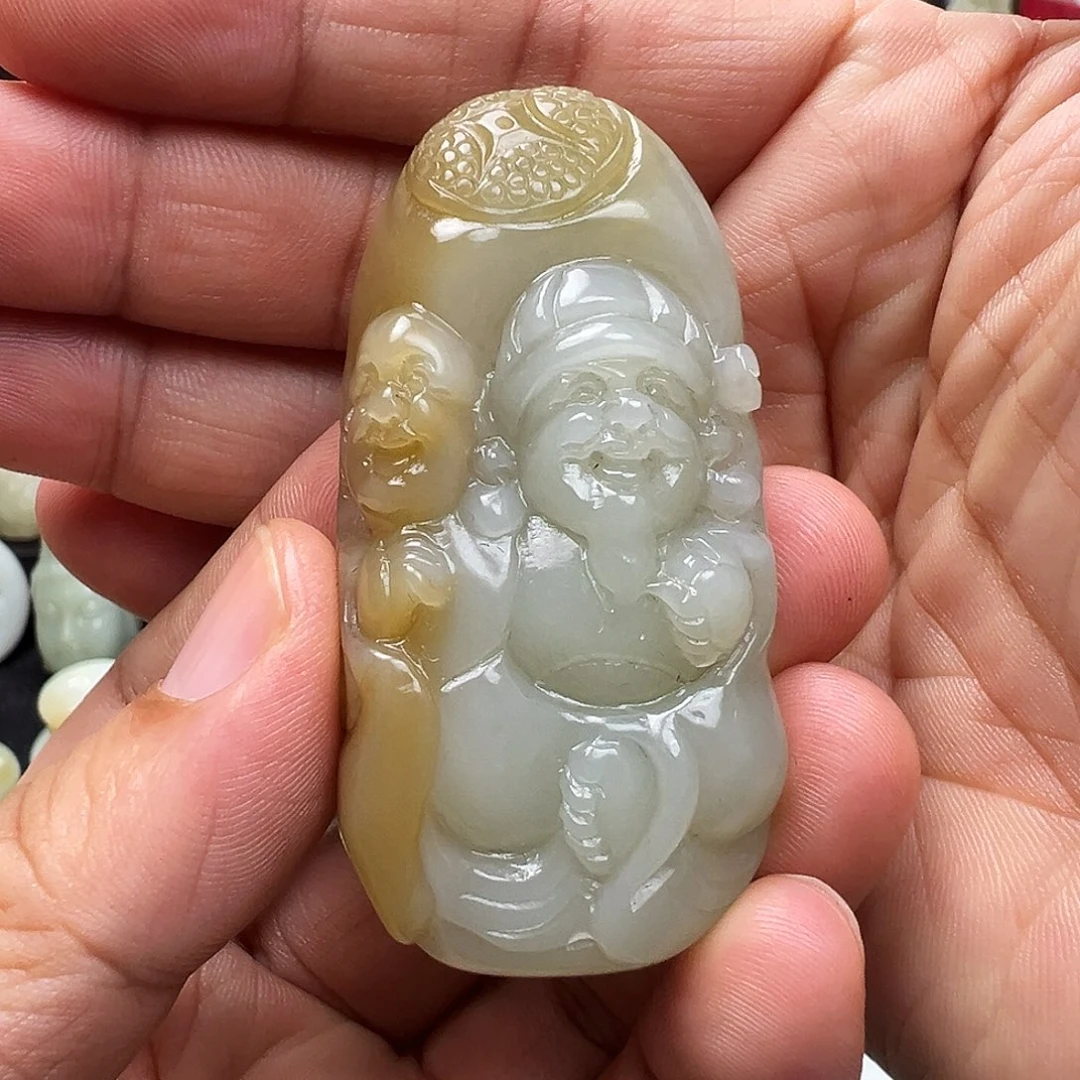 和田玉未镶嵌颈饰