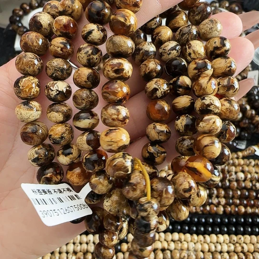 未镶嵌琥珀手链抚顺琥珀