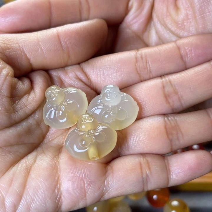 一***海玛瑙未镶嵌手饰弥勒佛