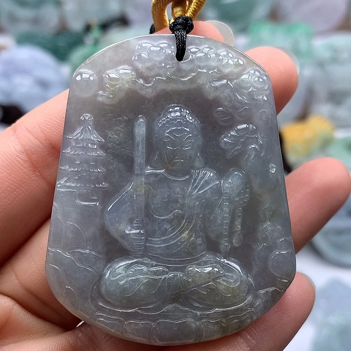 翡翠未镶嵌颈饰不动明王卡厚装8.8