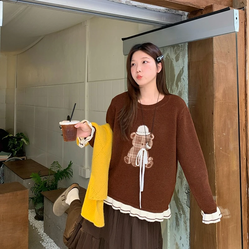 2025冬装新款胖mm大码女甜美刺绣小熊撞色花边针织上衣设计感毛衣