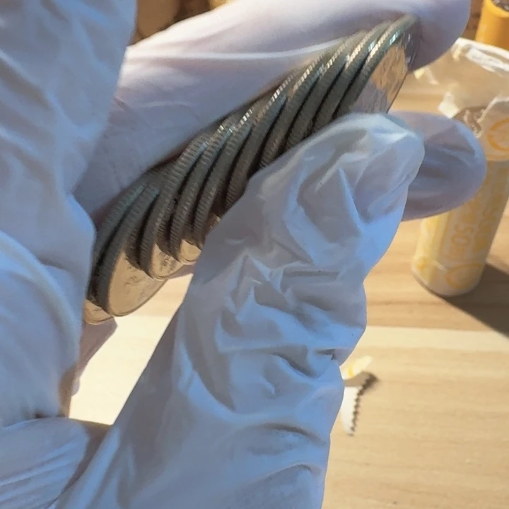 其他普通金属10枚，千禧龙币