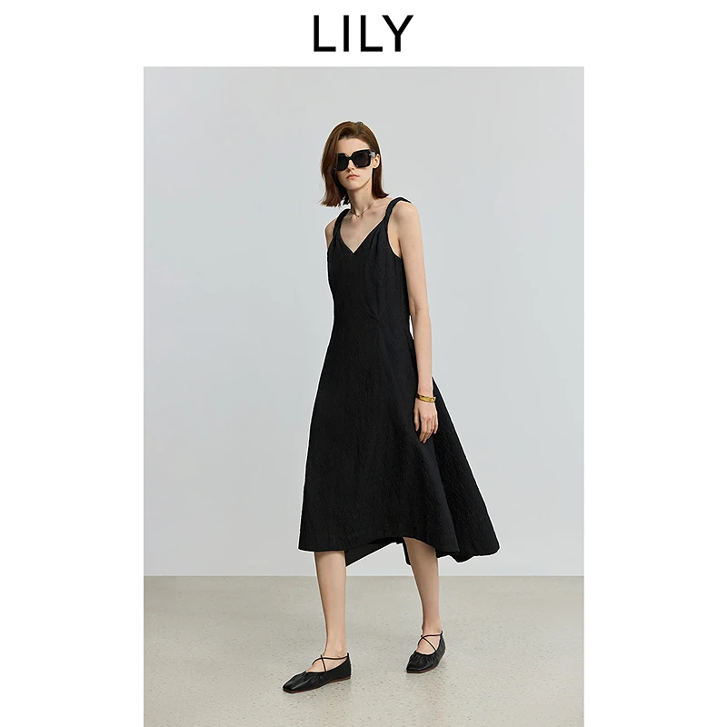 小黑裙LILY2025夏新款女V领收腰吊带连衣裙125219C7E11