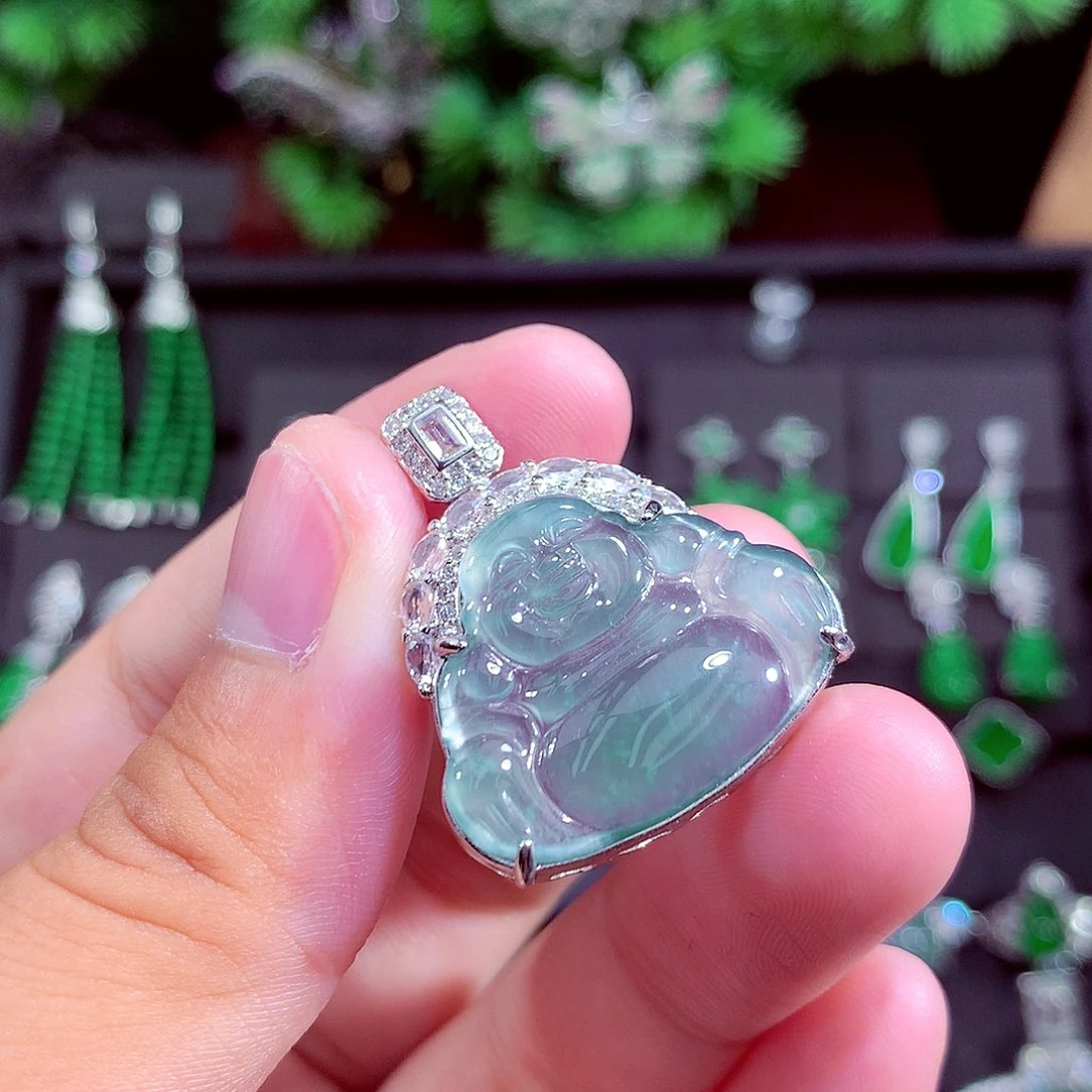 颈饰未镶嵌翡翠天然