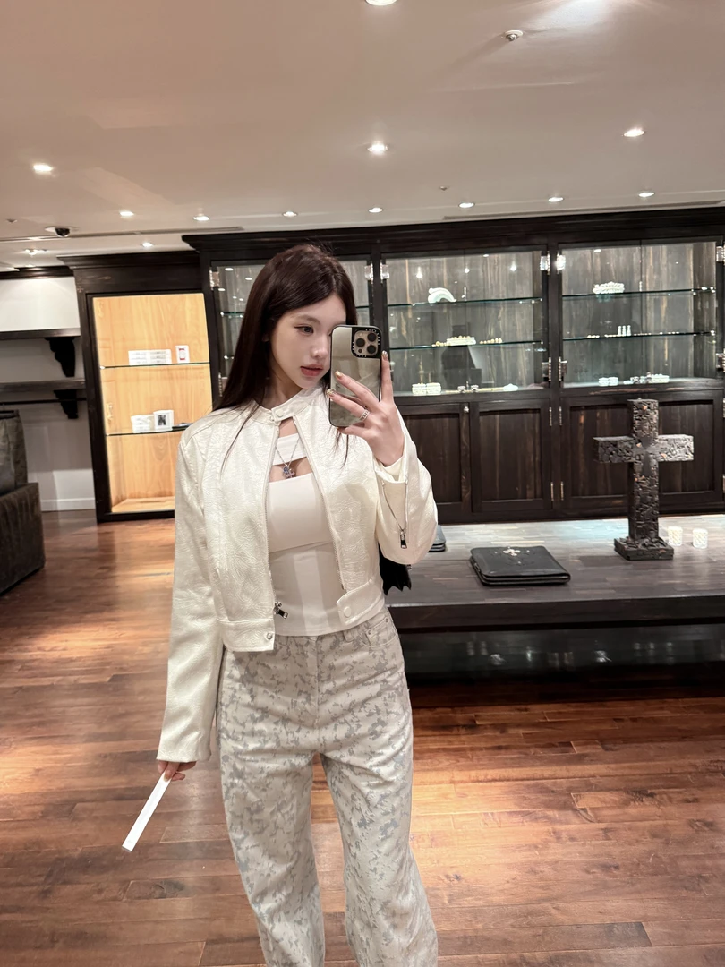 Pickrui 睿哥 街角书店 黑白两色高级缎面短上衣