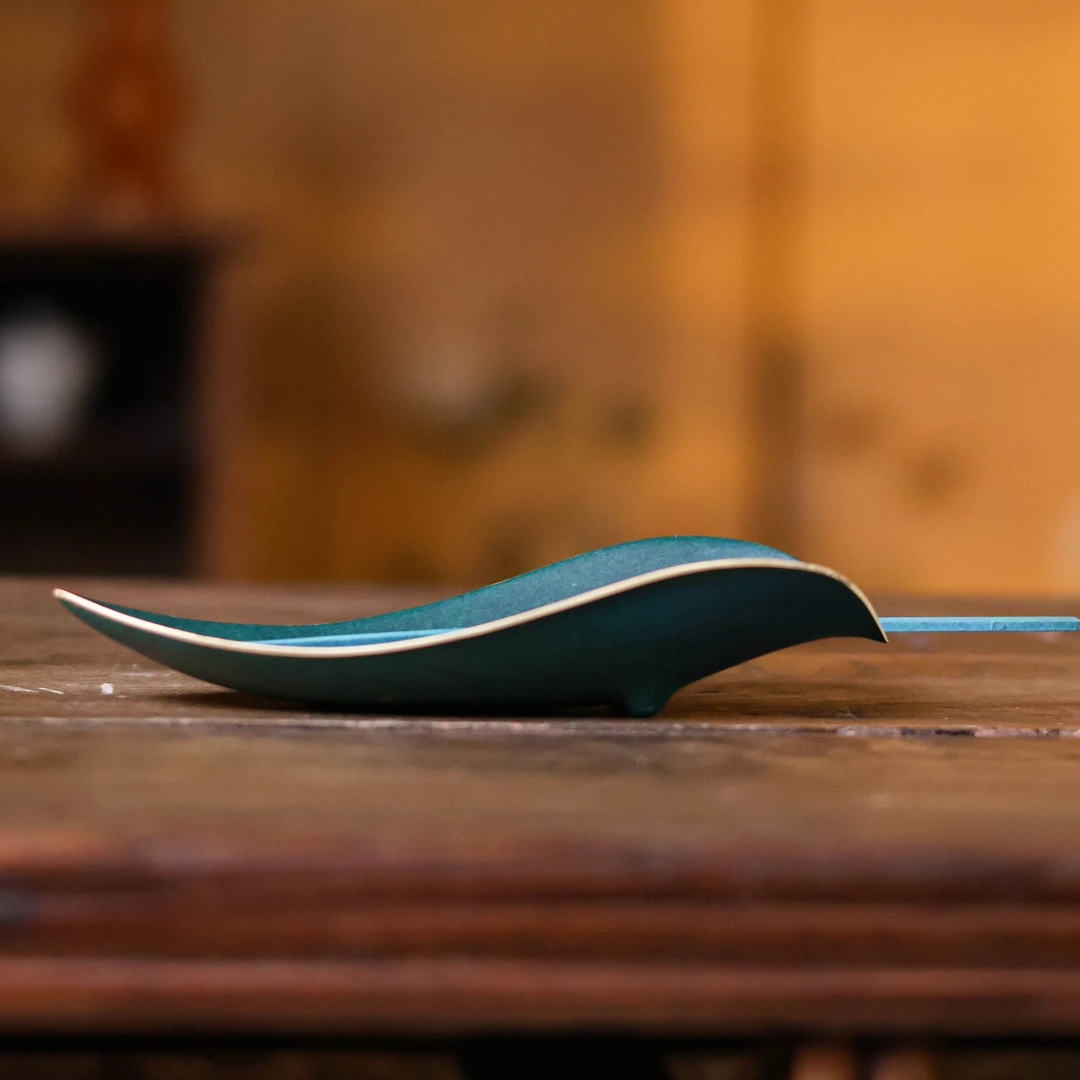 【宽窄】宝石蓝花瓣茶则两件套（Q6585）