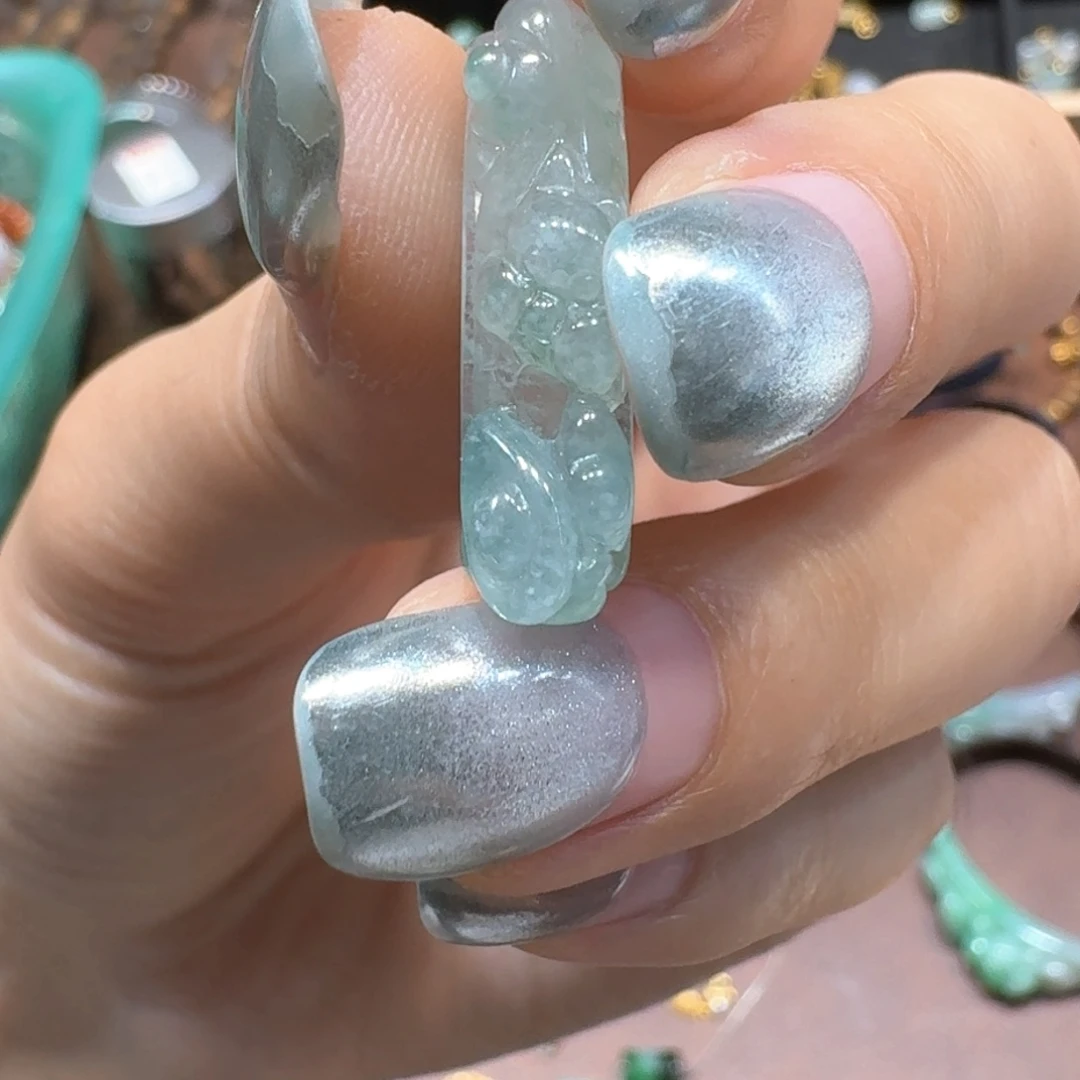 未镶嵌挂件翡翠_***兽