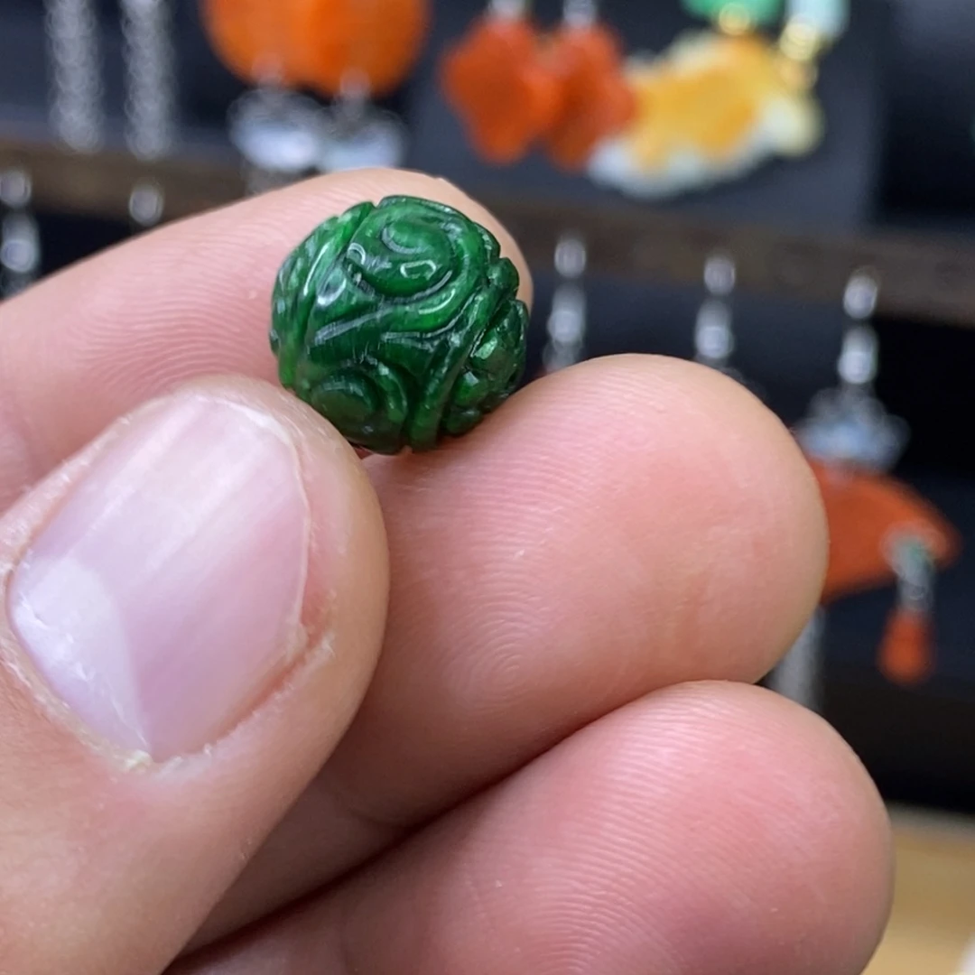 颈饰未镶嵌翡翠吊坠