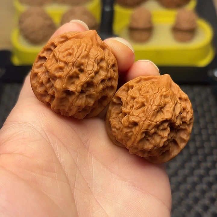 文玩核桃吊坠36野生小众小玲珑狮子头