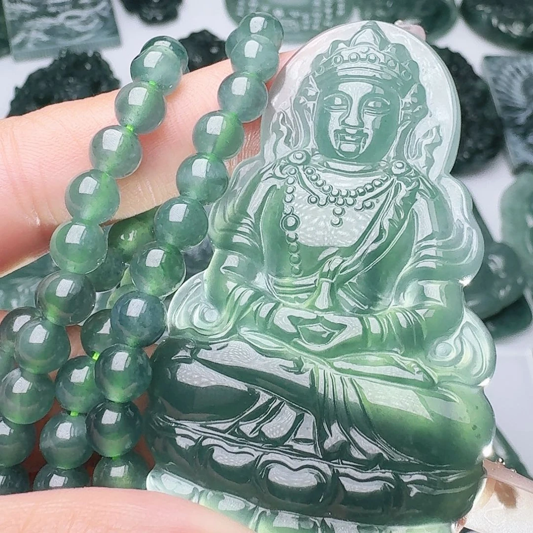 翡翠未镶嵌颈饰11