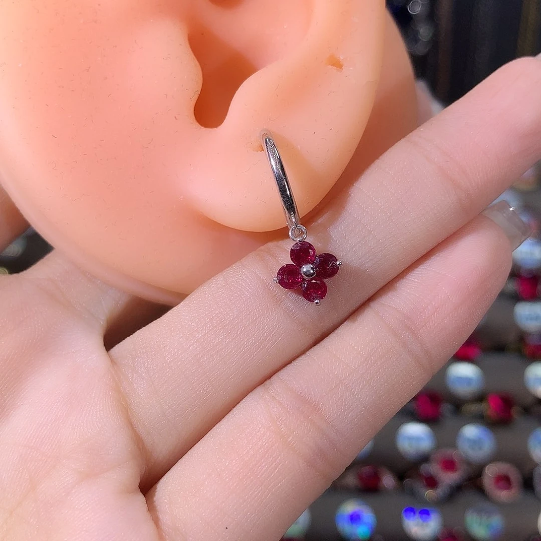 银S925镶嵌耳饰红宝石白