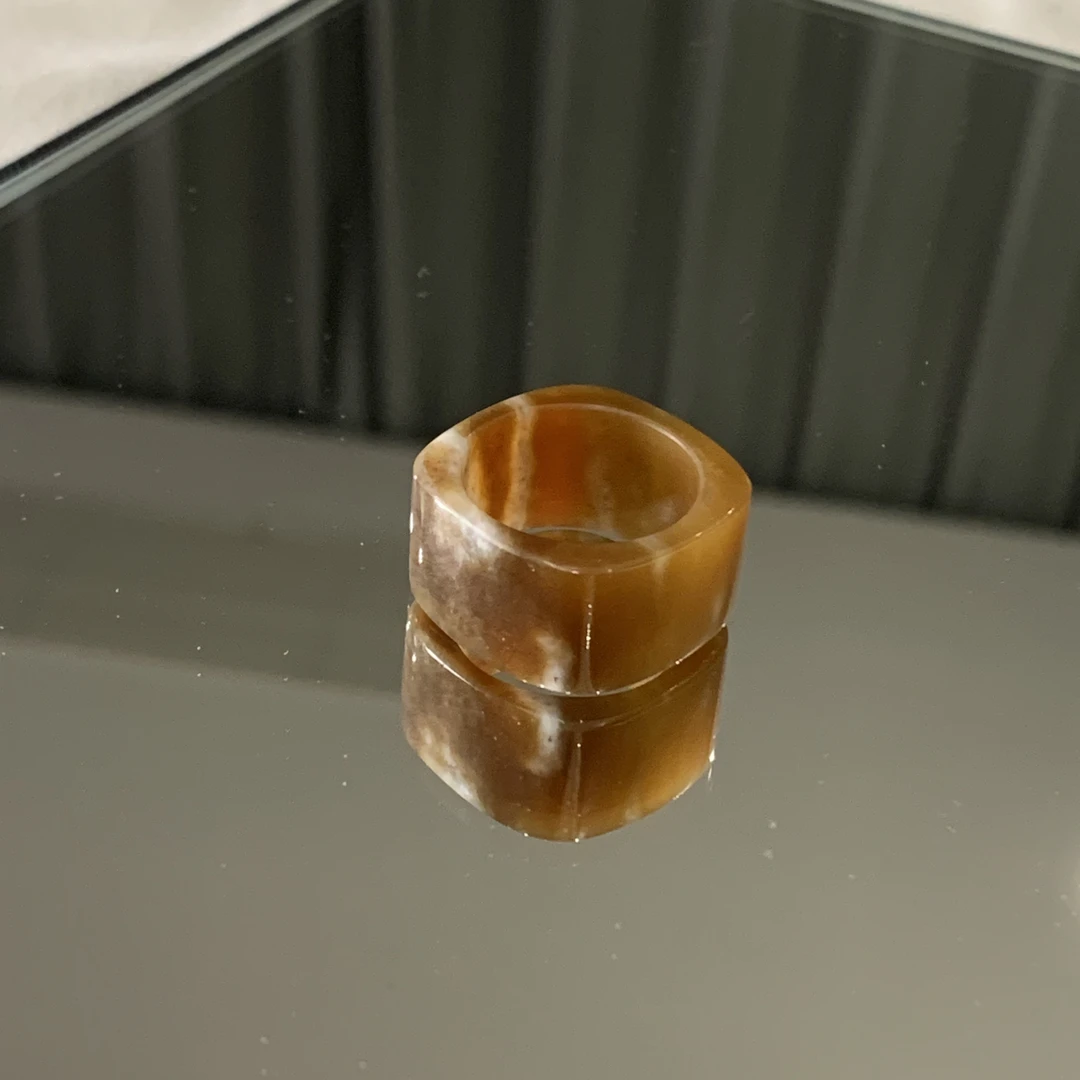 Tracer•和田玉 方圆牛扎糖戒圈D102