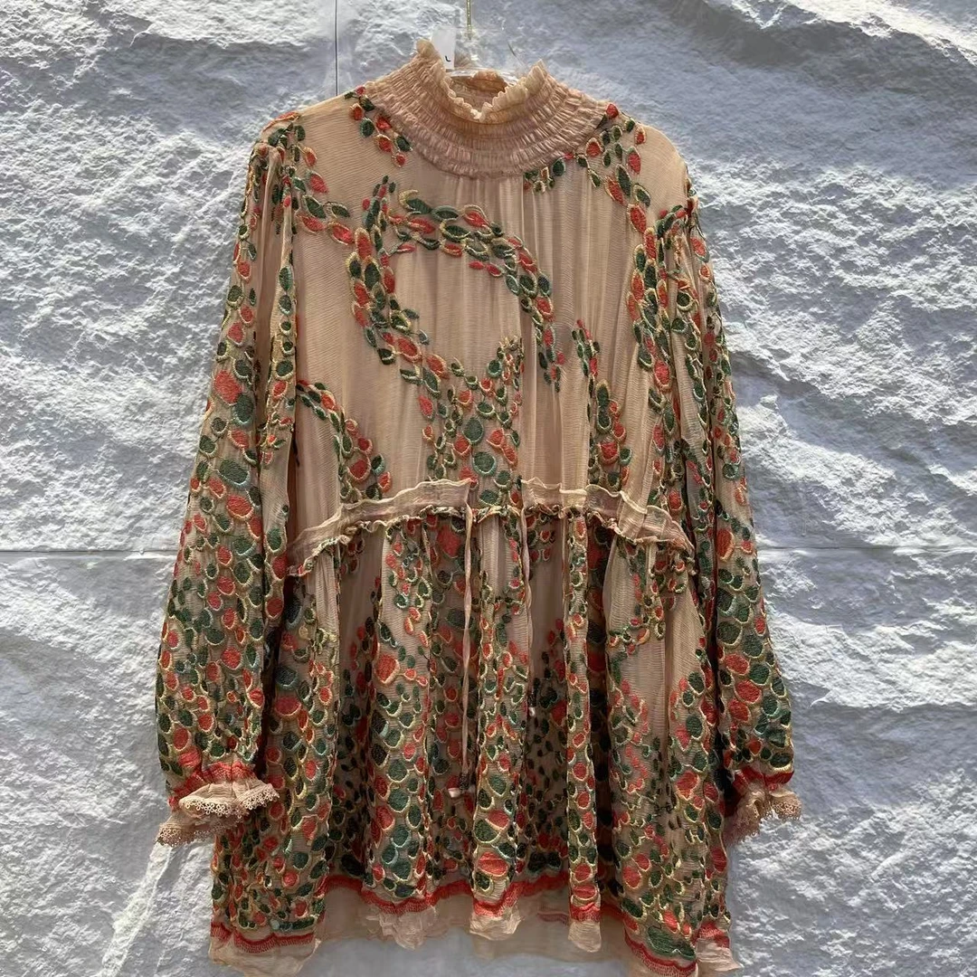 2025年高领真丝刺绣短款高级感金丝线气质优雅宽松显瘦时尚裙