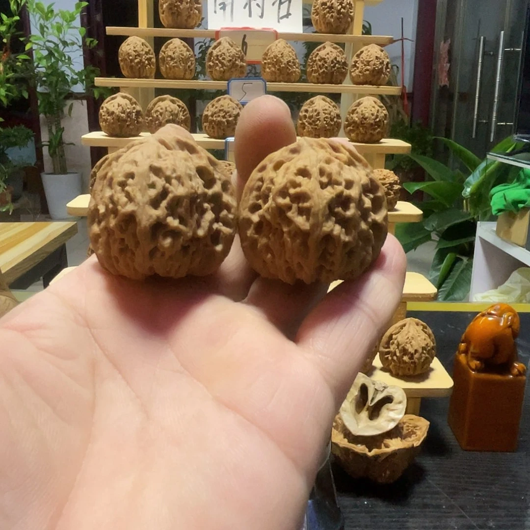 终***点桃核吊坠文玩核桃南将石