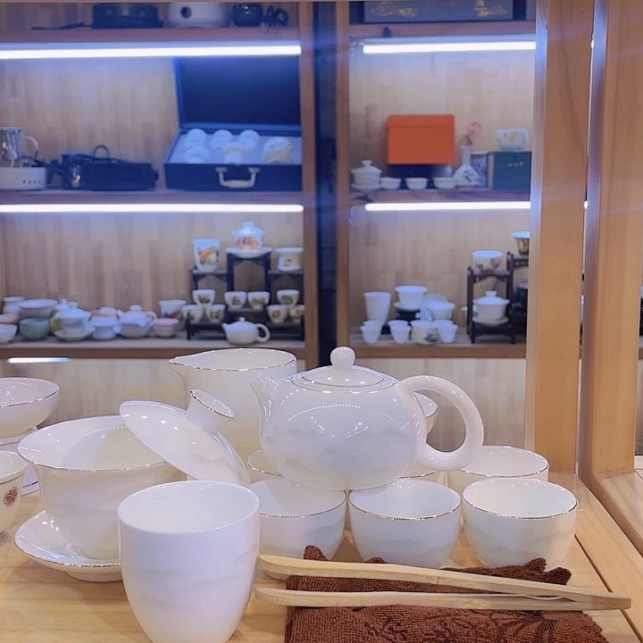 哈哈哈和哈哈哈哈哈哈哈