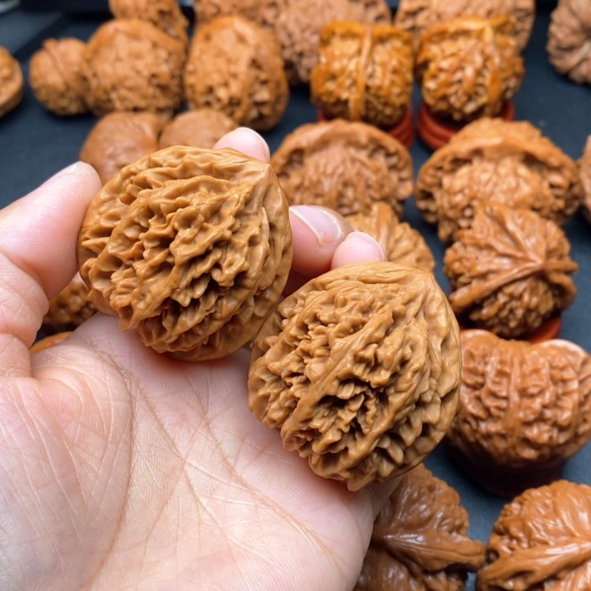 【闪购商品】文玩核桃把件状元官