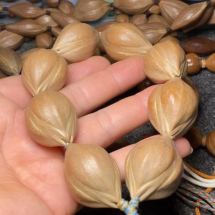 橄榄核吊坠2.4尺寸8号