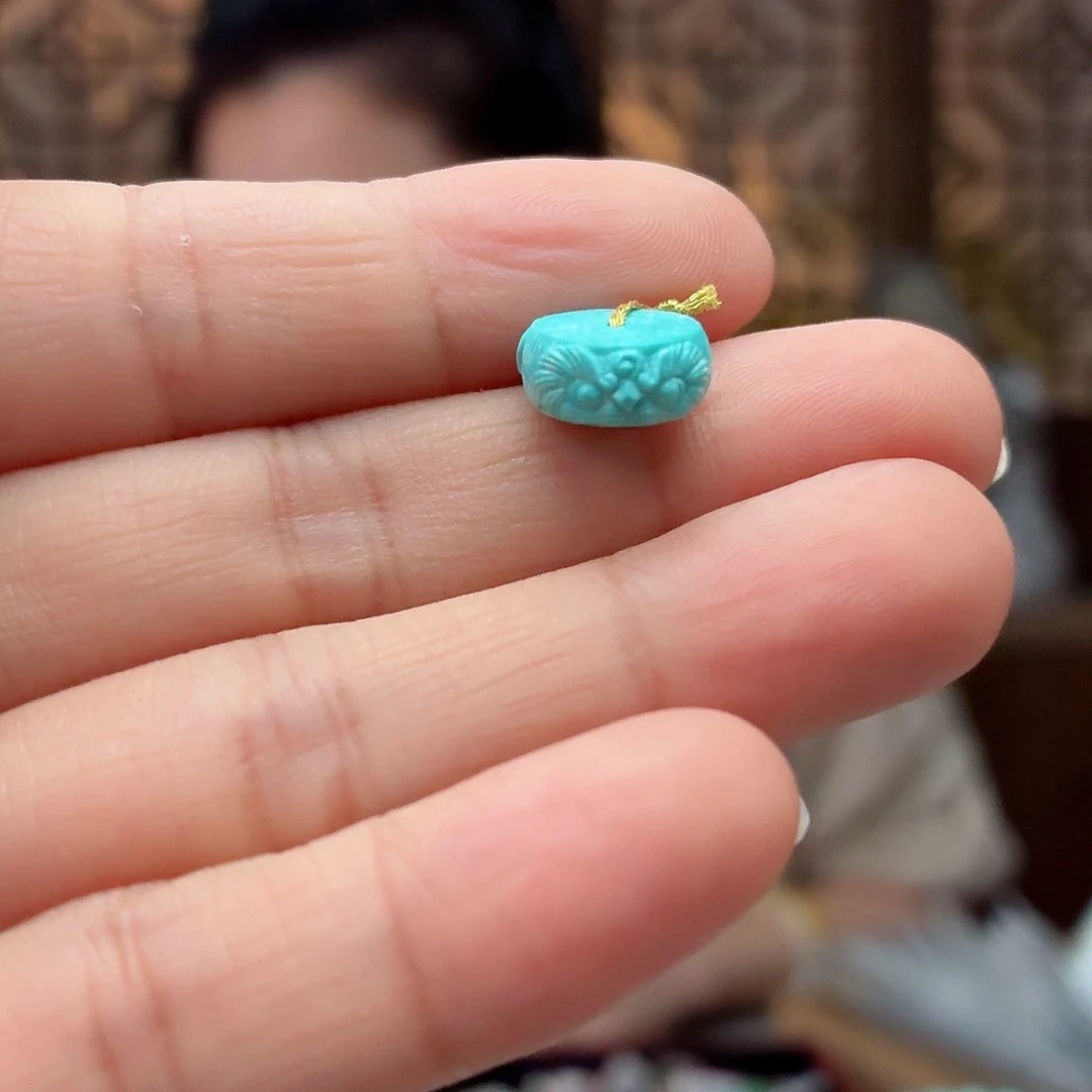 未镶嵌绿松石珠宝奇石