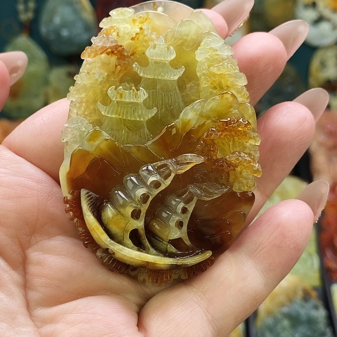蛇纹石玉未镶嵌颈饰随形一帆风顺山水