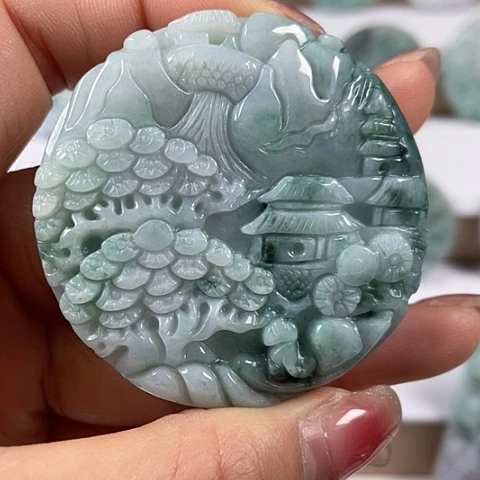 翡翠颈饰未镶嵌山水牌两面工福利