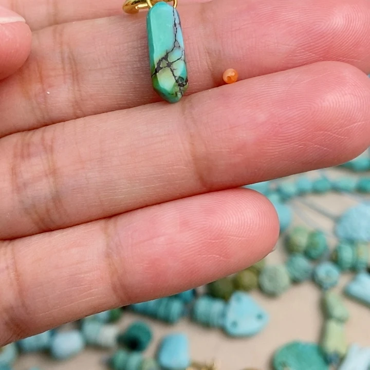 南红玛瑙未镶嵌珠宝奇石