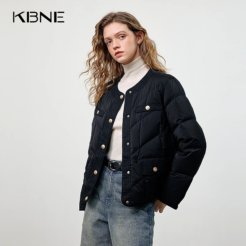 KBNE新款羽绒服小香风气质短款时尚休闲百搭轻薄轻便