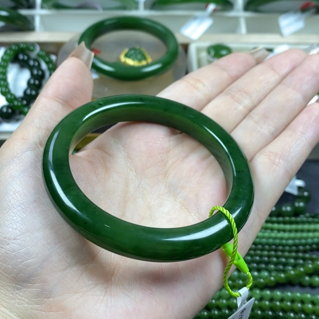 和田玉（碧玉）手镯未镶嵌57