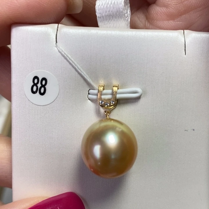 海水珍珠吊坠(不含链)18K金镶嵌