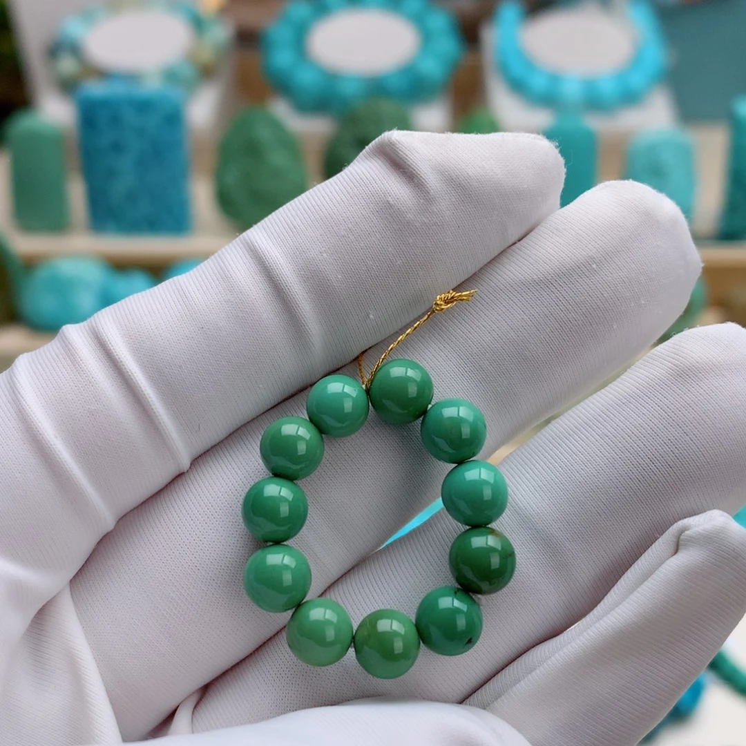 绿松石未镶嵌挂件