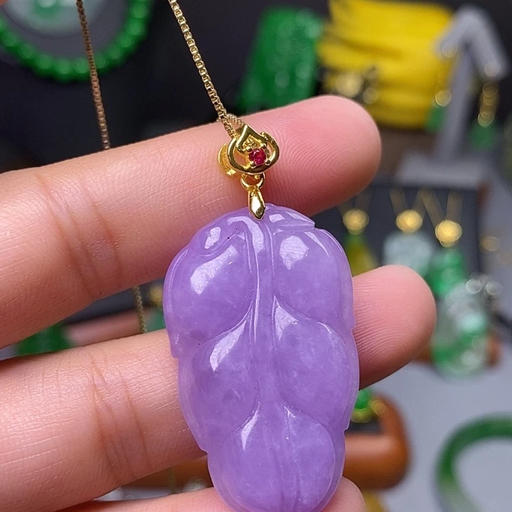 吊坠(赠链)未镶嵌翡翠