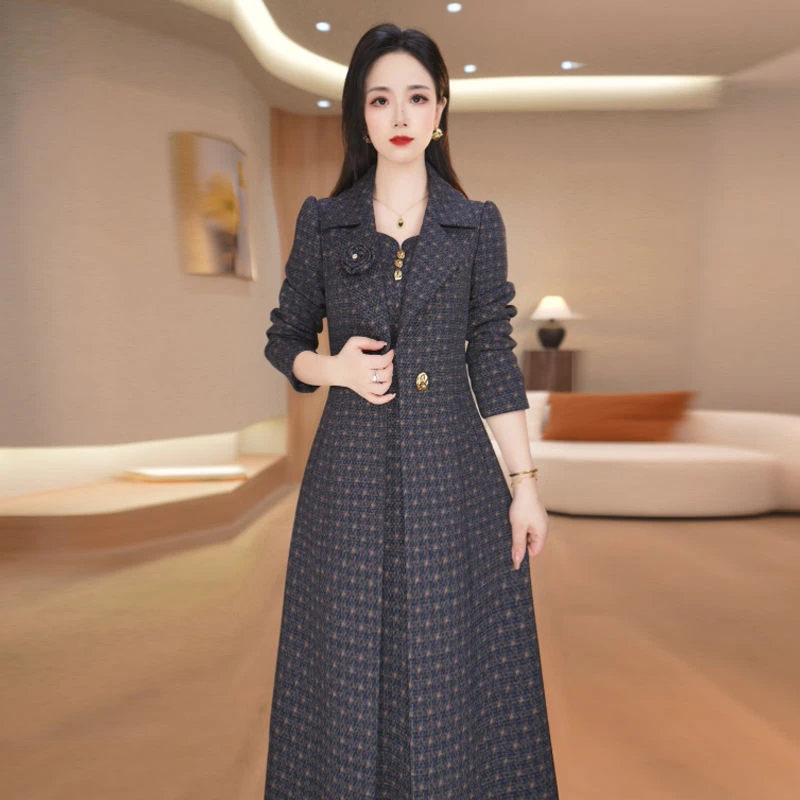 色织精纺两件套2025秋季新款时尚气质显瘦风衣外套洋气连衣裙套装