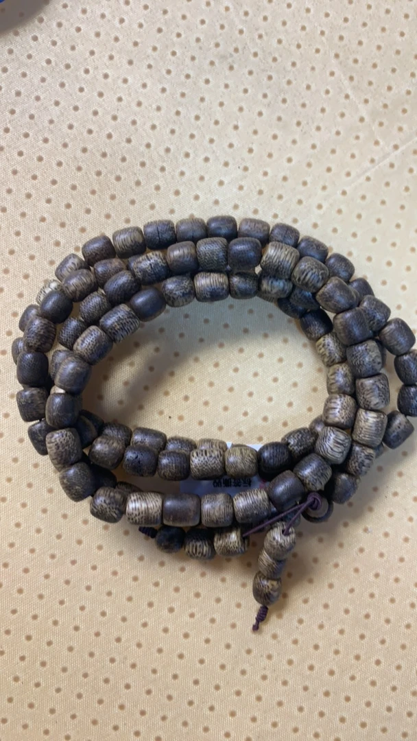 B29逸香文玩越南沉香