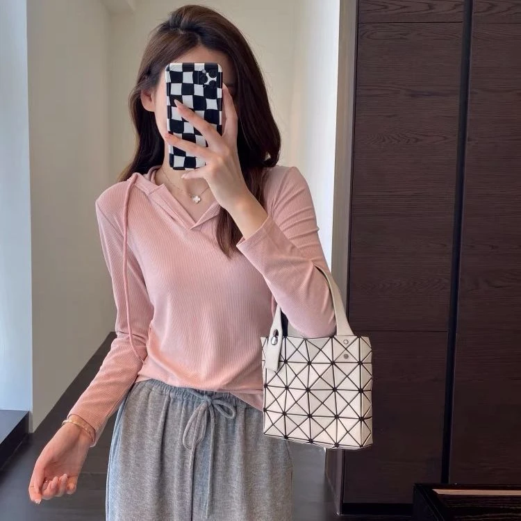 小个子V领连帽长袖T恤上衣女春秋薄款修身显瘦套头内搭打底QF-076