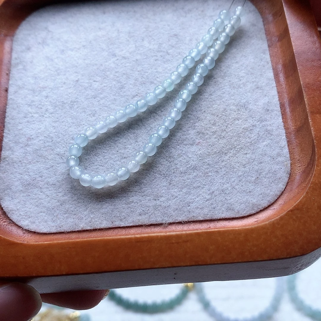 翡翠未镶嵌手串卡3.5