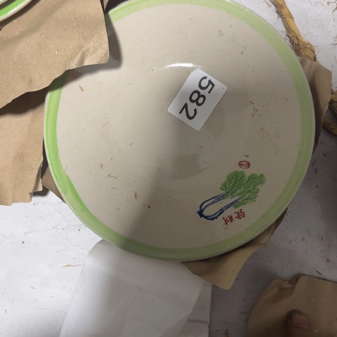 咋***啦茶盏在这部影片当中扮演角色形象而成为