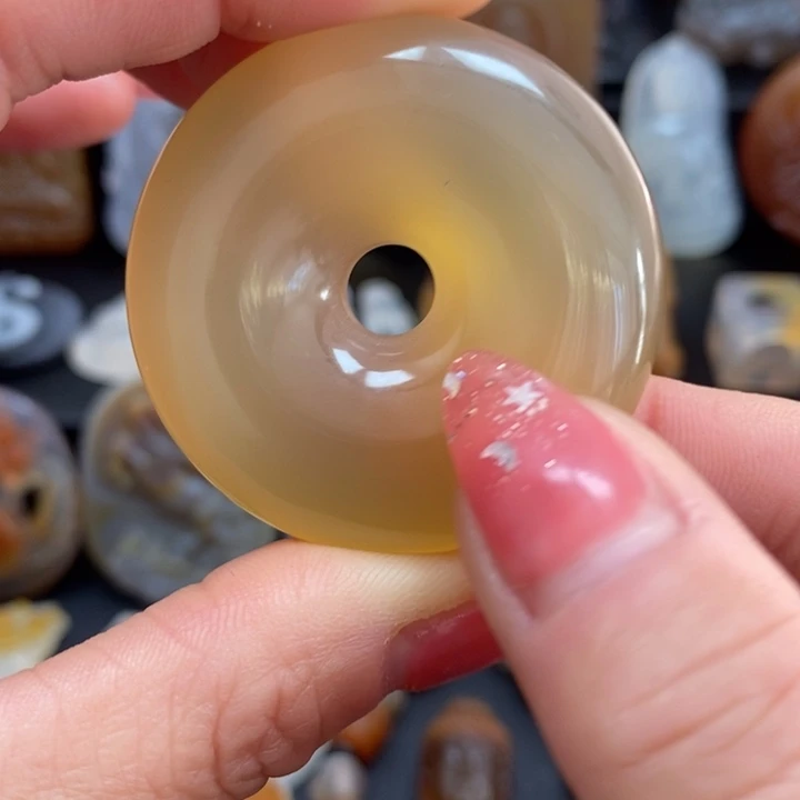 玛瑙/玉髓未镶嵌吊坠(不含链)平安扣