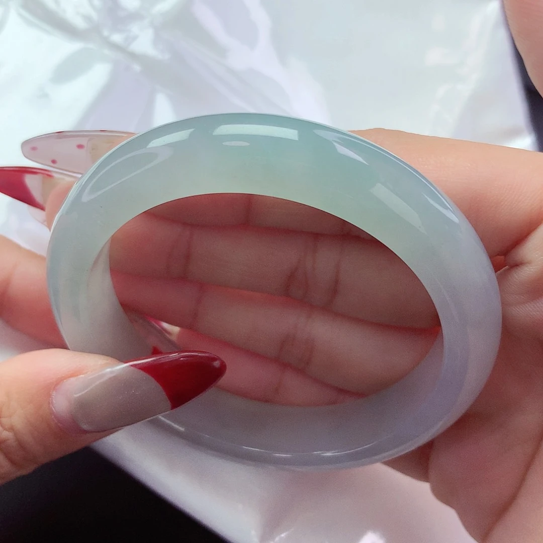 【闪购商品】翡翠手镯未镶嵌a 197003