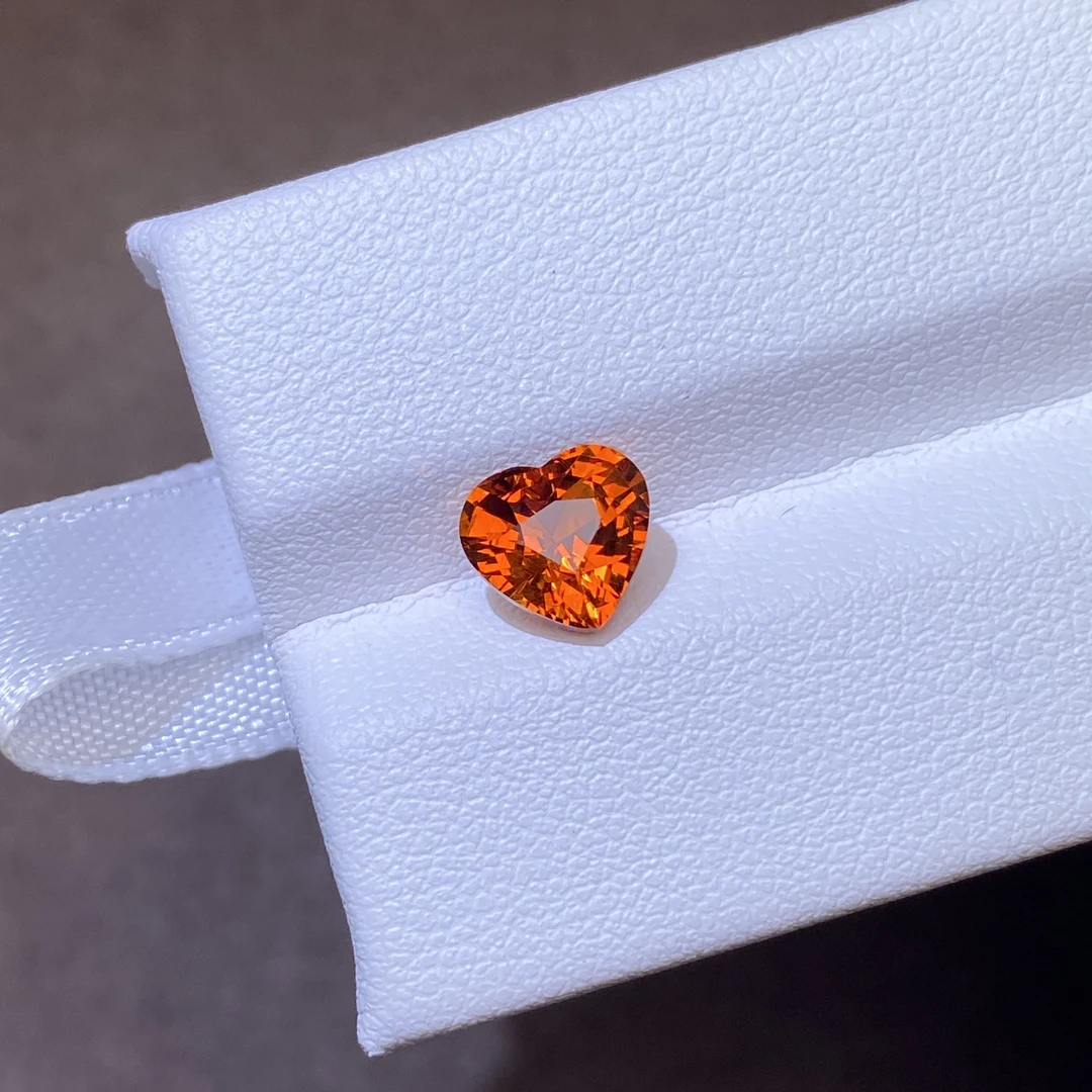 25B173 芬达石榴石 2.06克拉