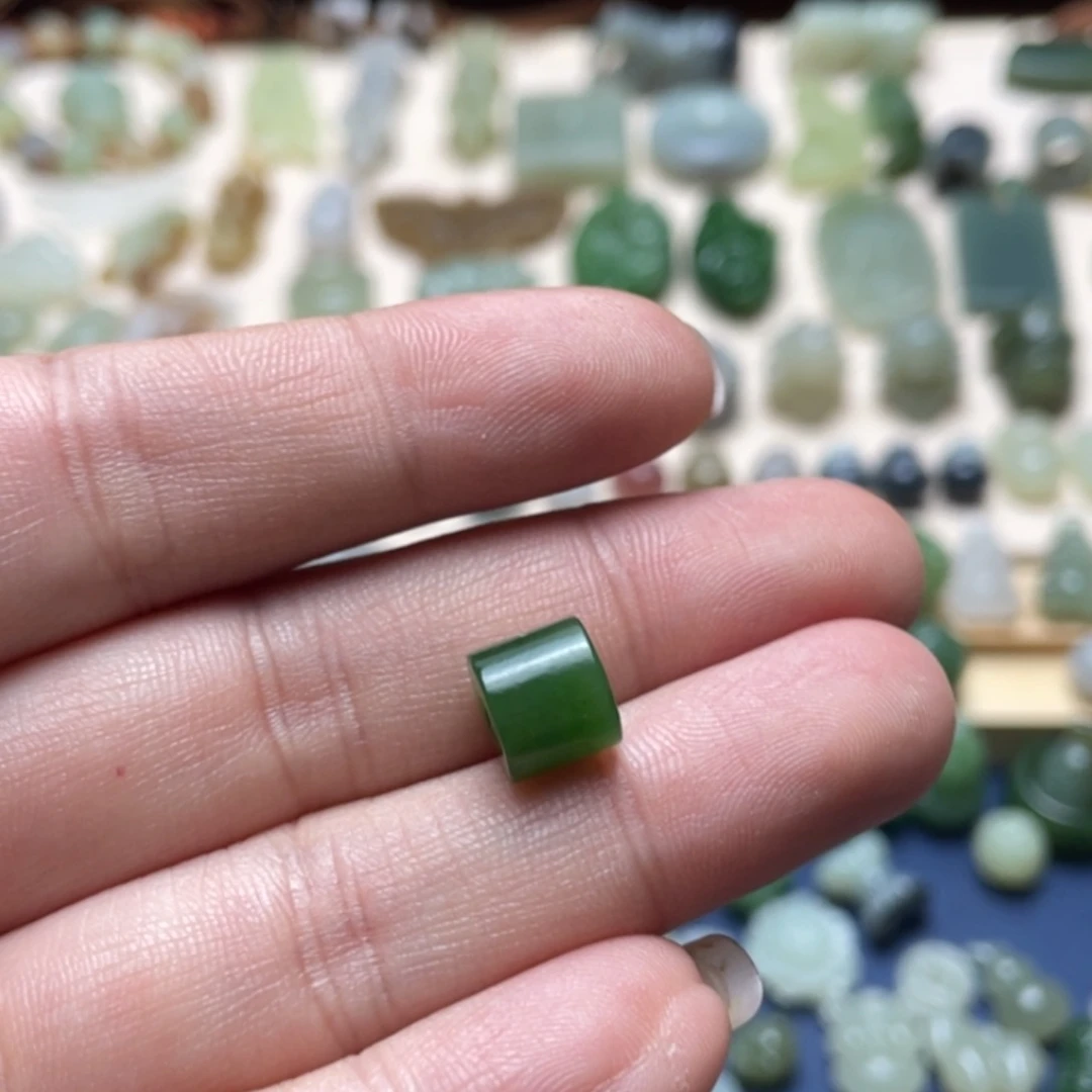 和田玉未镶嵌吊坠(不含链)