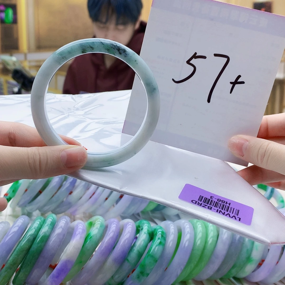 翡翠未镶嵌手镯hhj