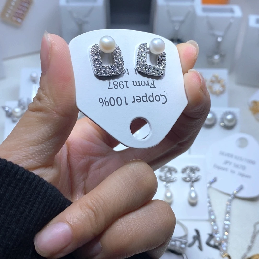 未镶嵌耳饰淡水珍珠