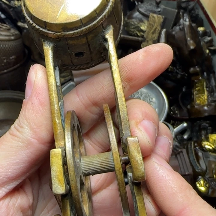 铜器把玩摆件链接