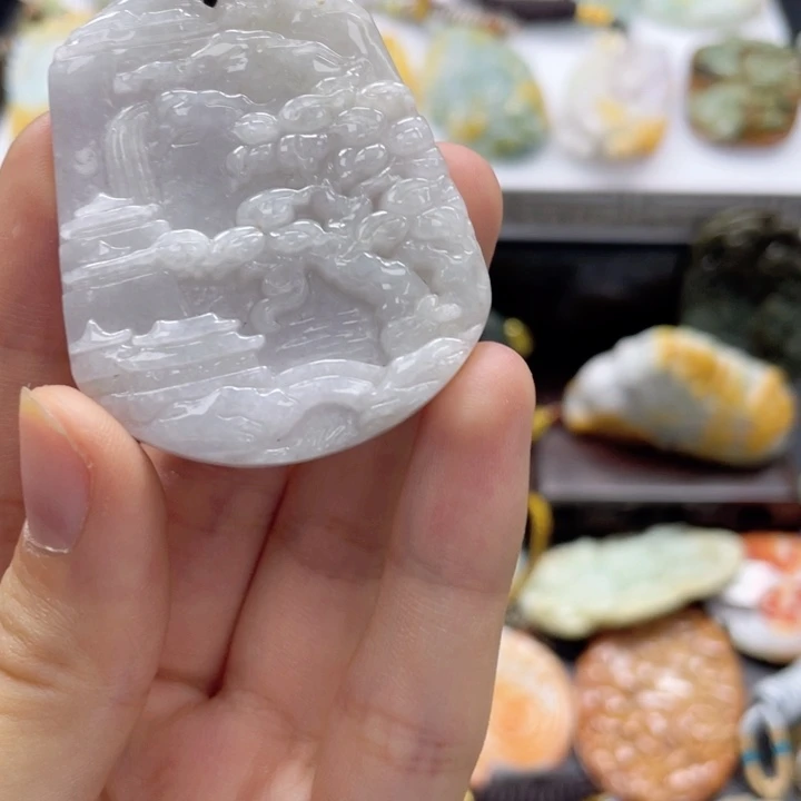 翡翠未镶嵌吊坠(不含链)A2