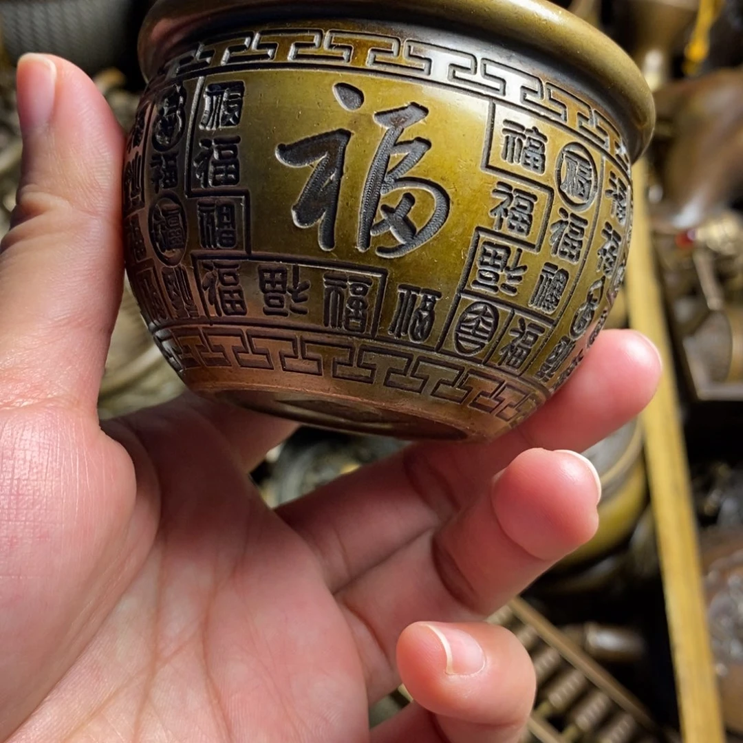 精美铜器做工精良