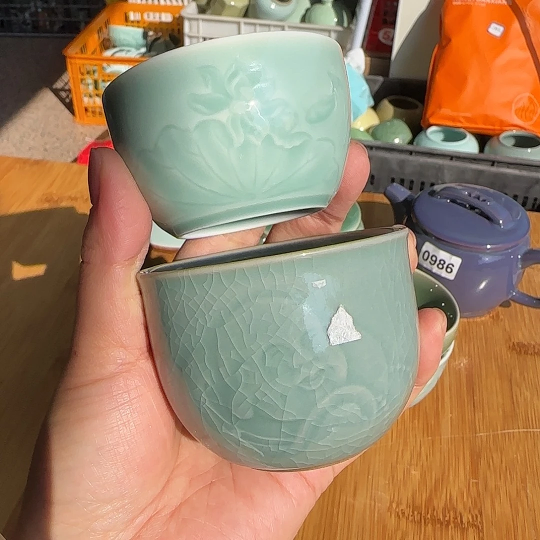 龙泉敬悦青瓷品茗杯微瑕