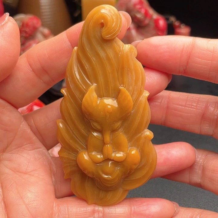 田黄石田黄石牌子把件挂件