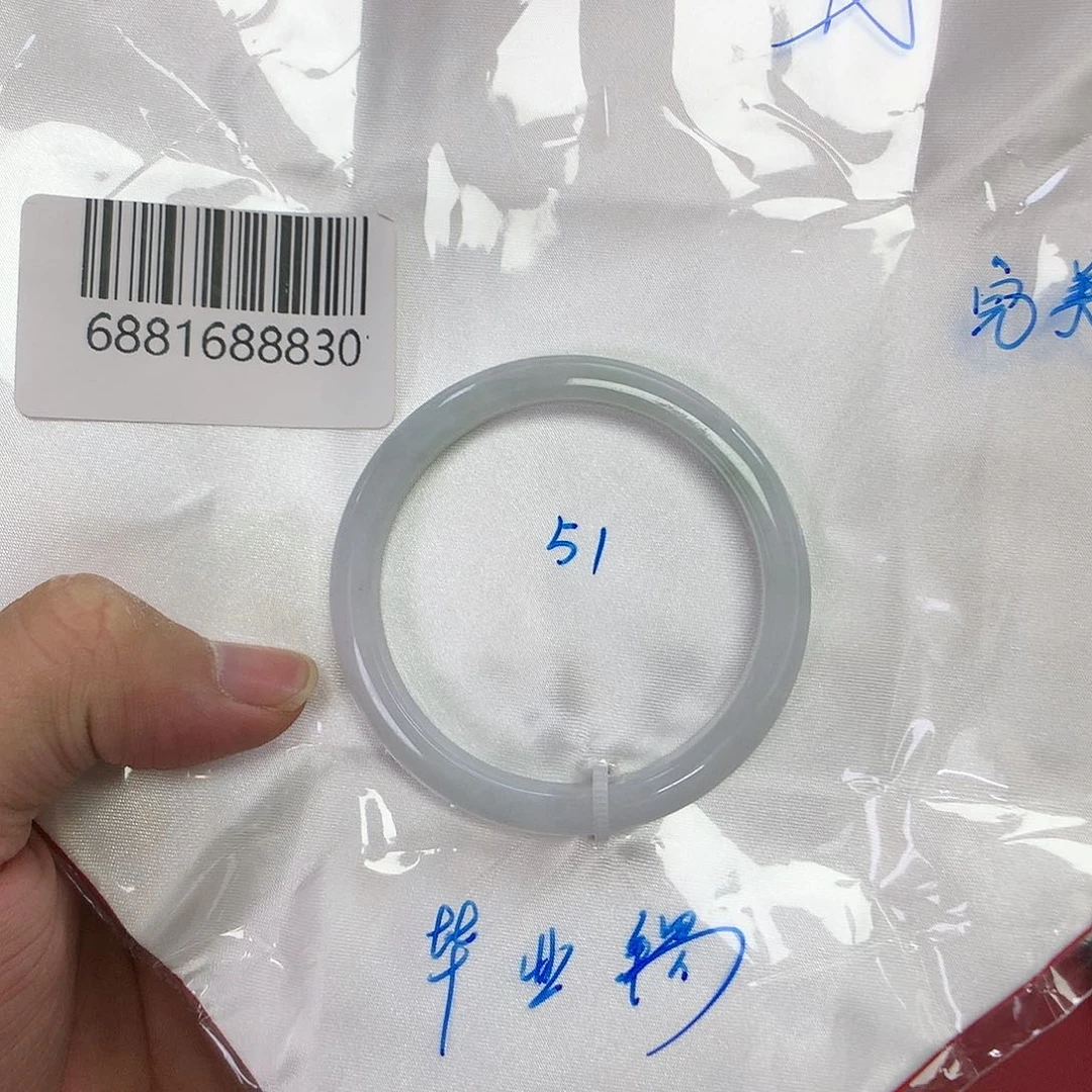 翡翠手镯未镶嵌天然缅甸翡翠手镯